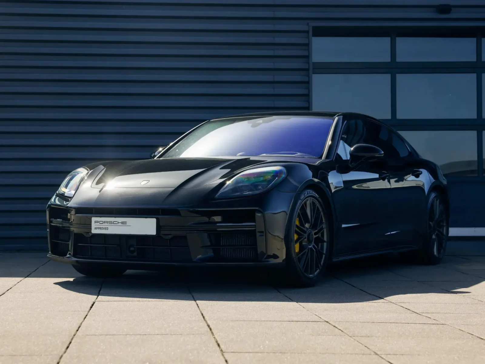Porsche Panamera (2024) — foto 1