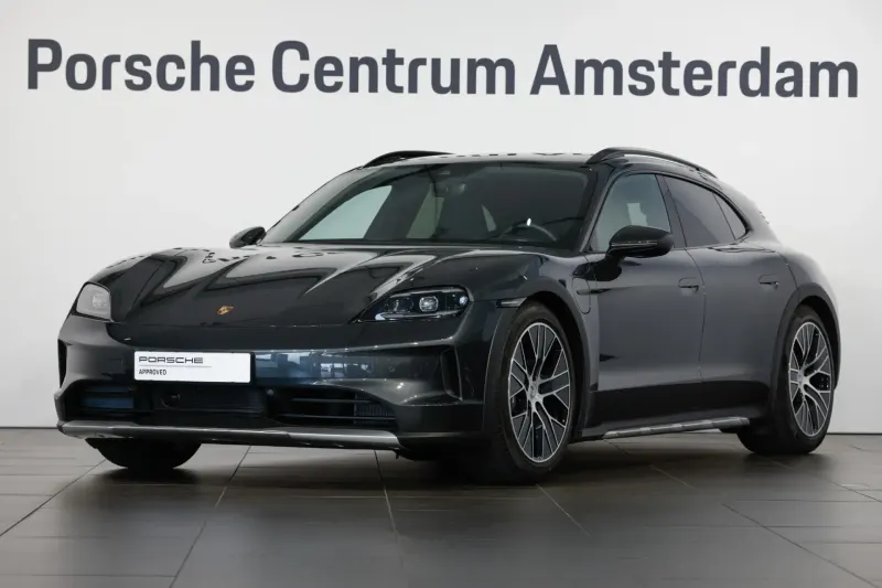 Porsche Taycan (2024)