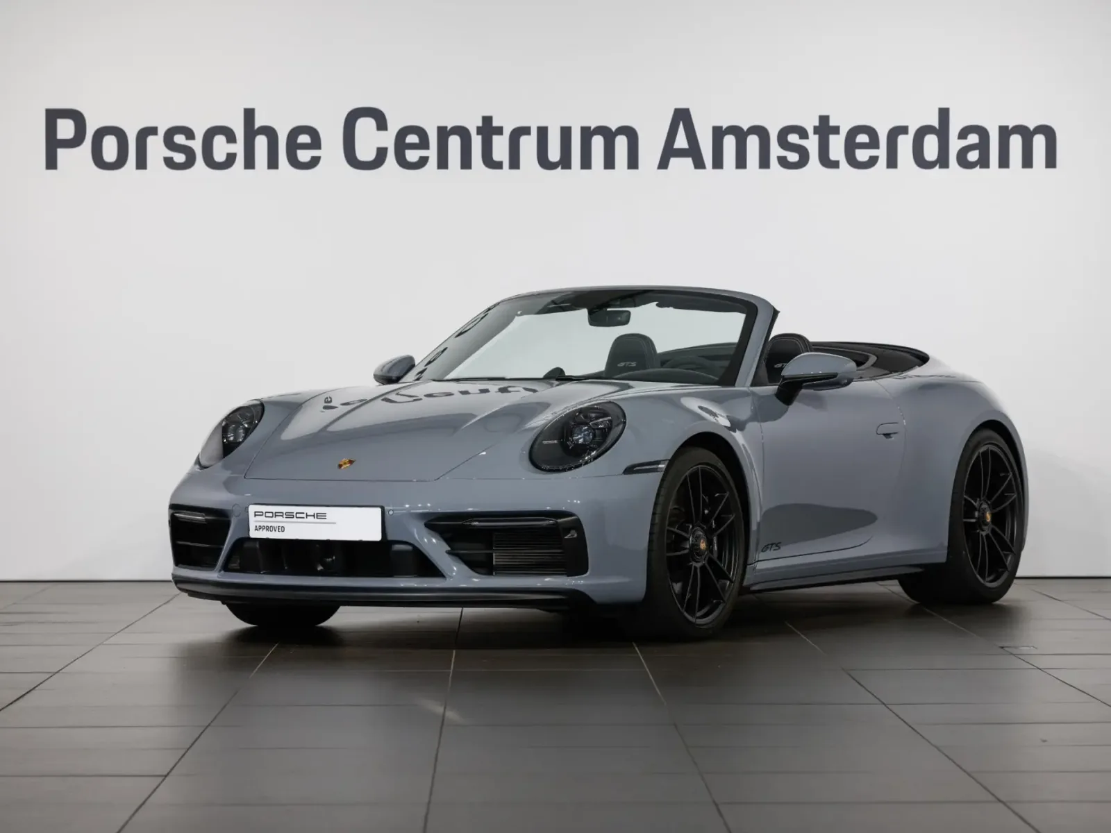Porsche 911 (2023) — foto 1