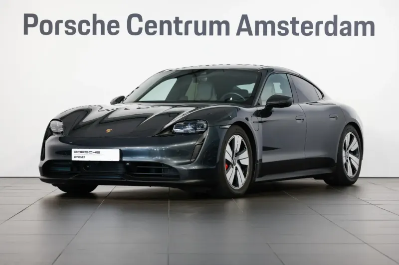 Porsche Taycan (2020)