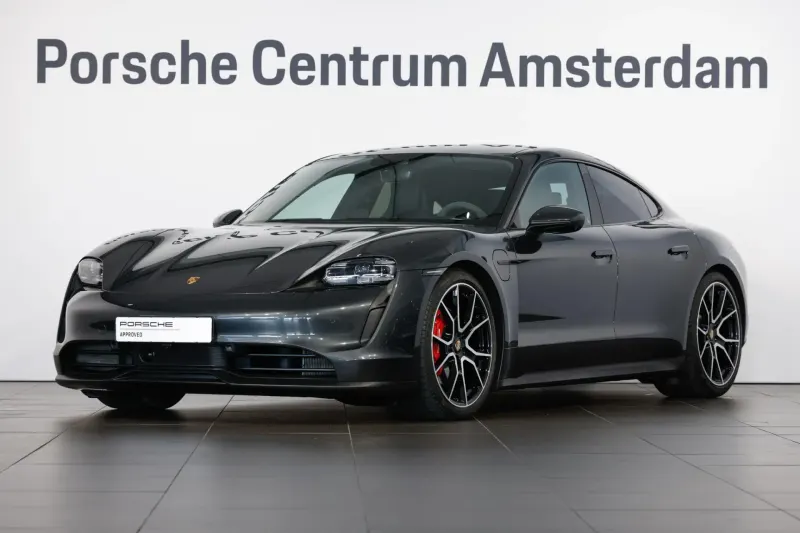 Porsche Taycan (2022)