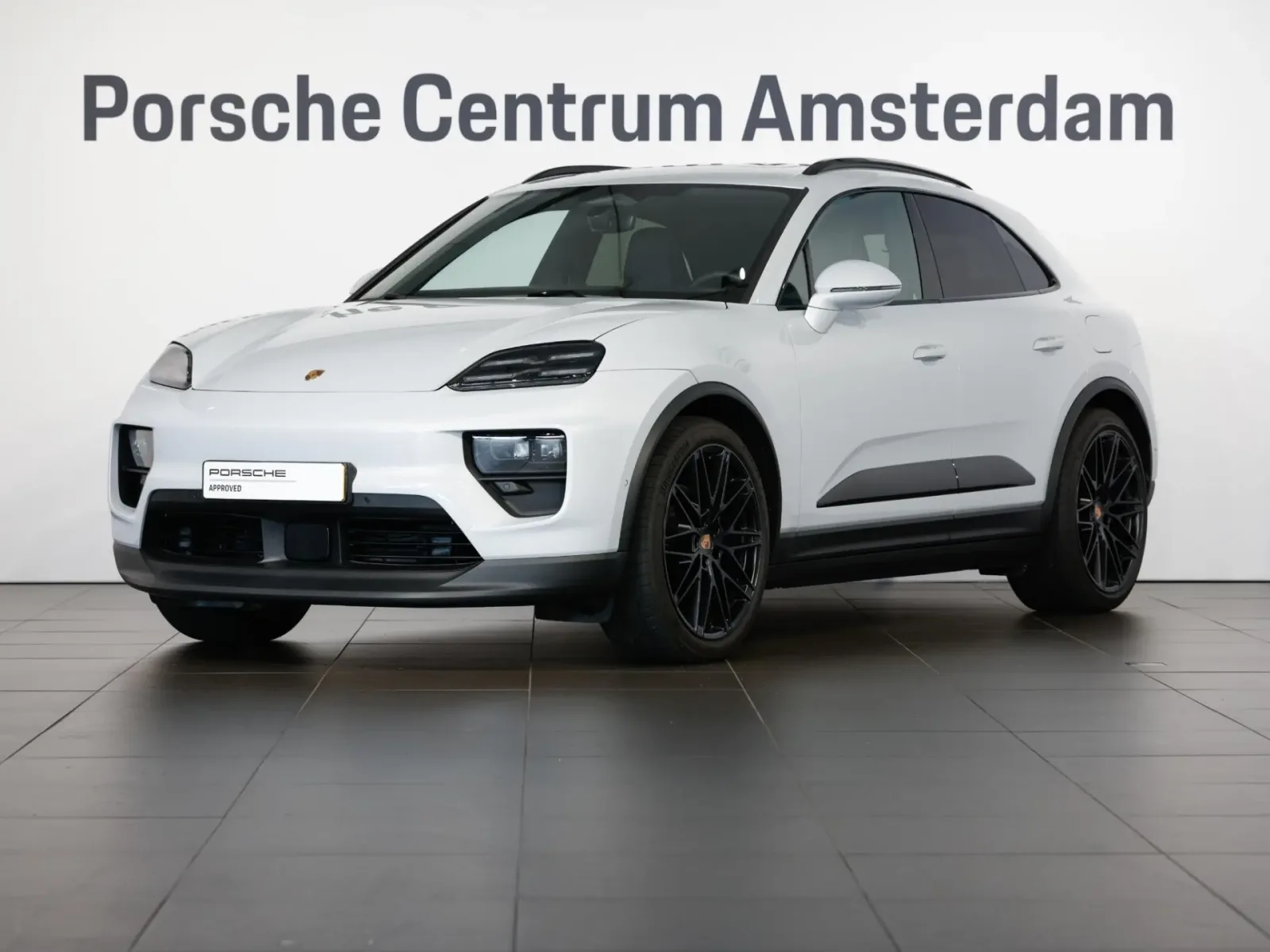Porsche Macan (2026) — foto 1