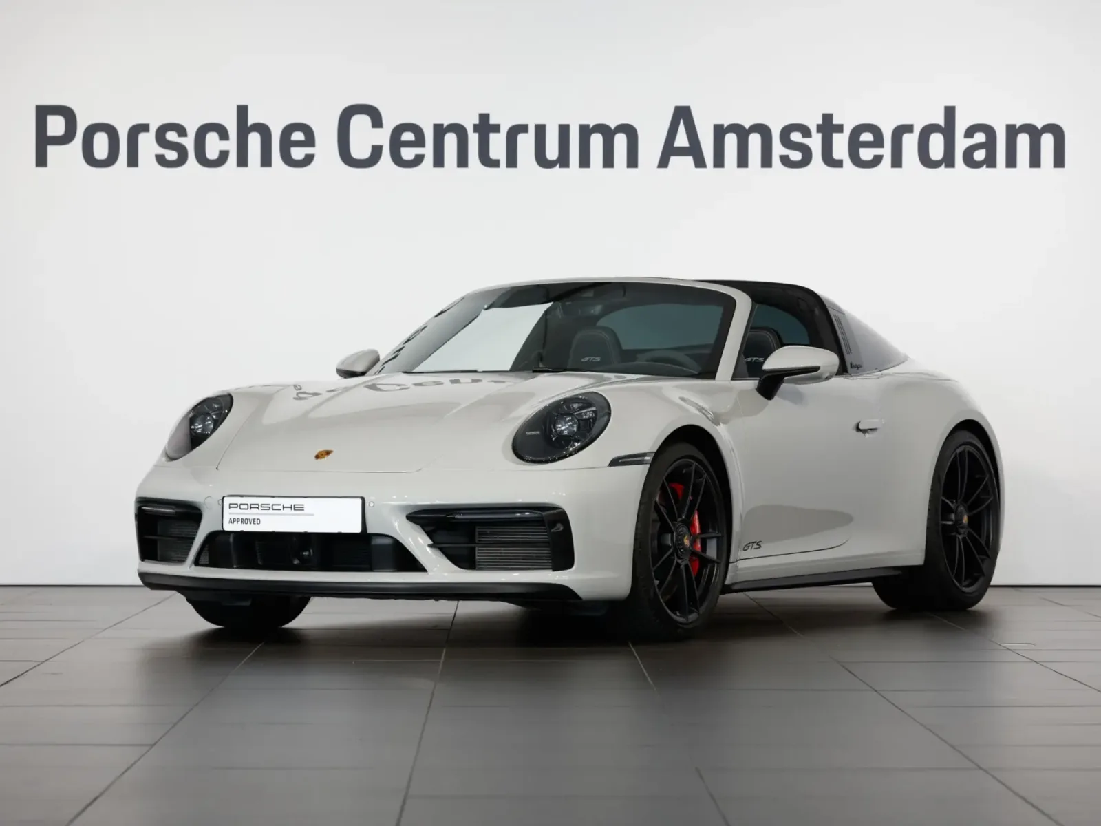 Porsche 911 (2023) — foto 1