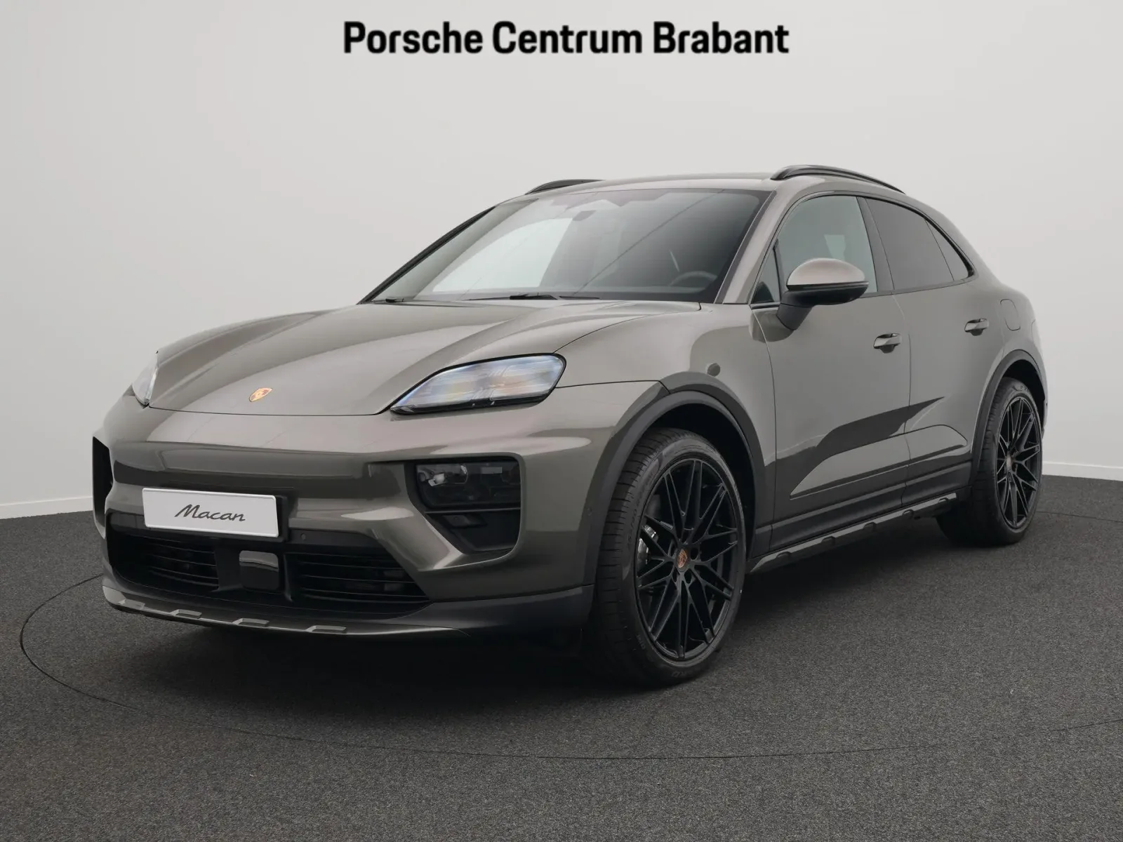 Porsche Macan (2026) — foto 1