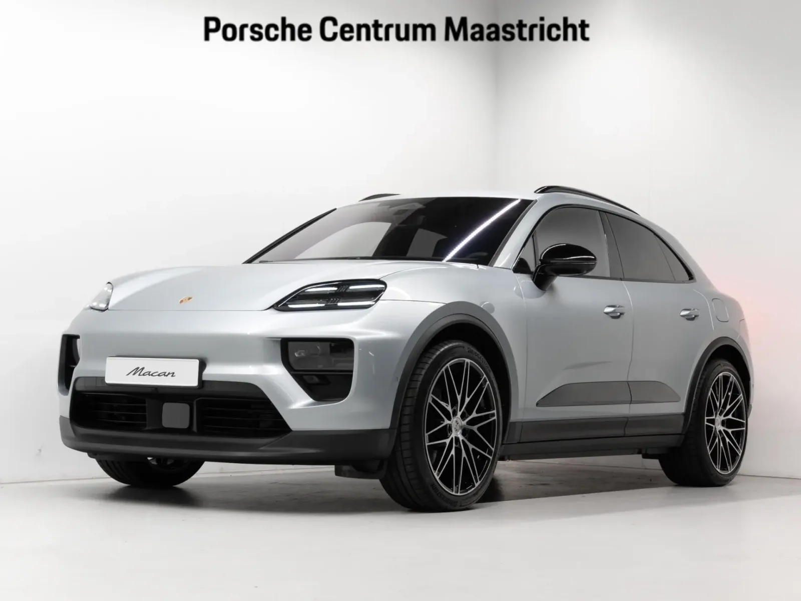 Porsche Macan (2026) — foto 1