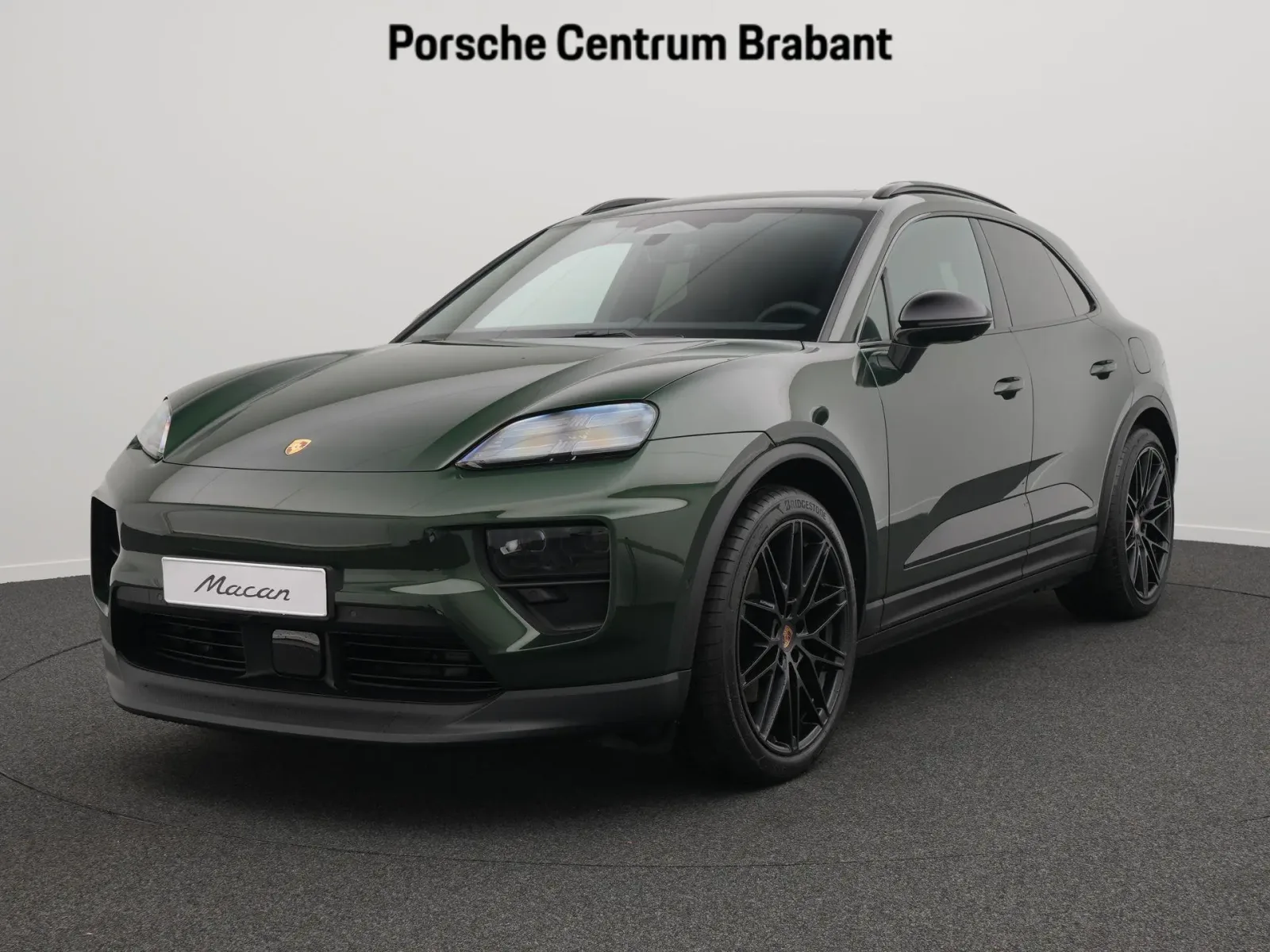 Porsche Macan (2026) — foto 1