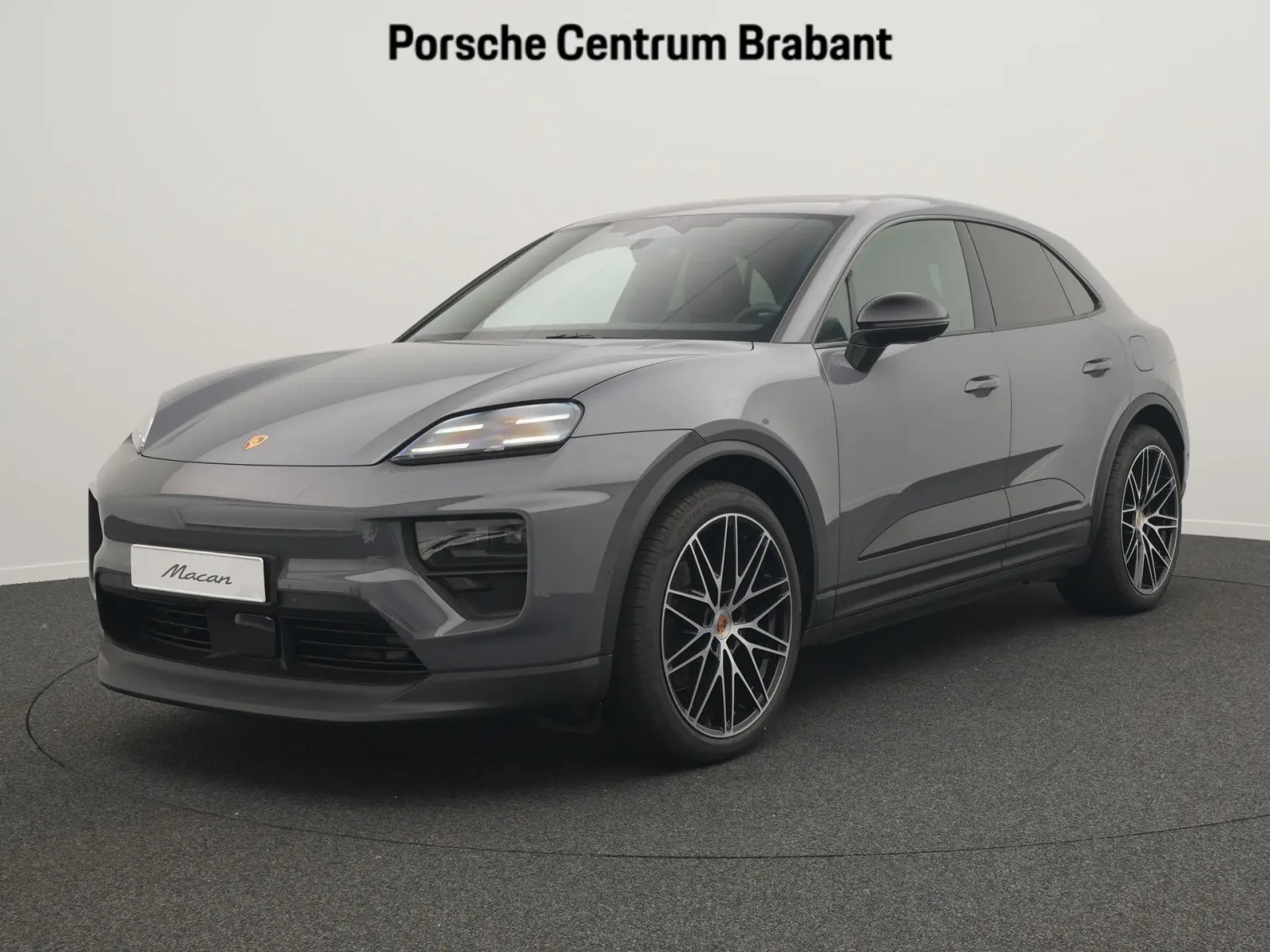 Porsche Macan (2026) — foto 1