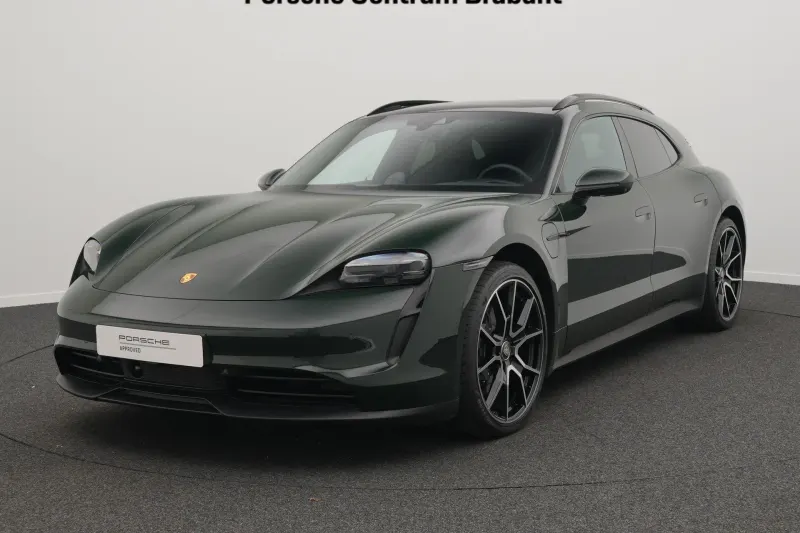 Porsche Taycan (2023)