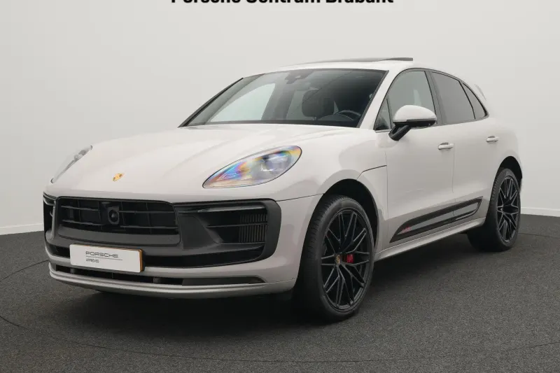 Porsche Macan (2023)