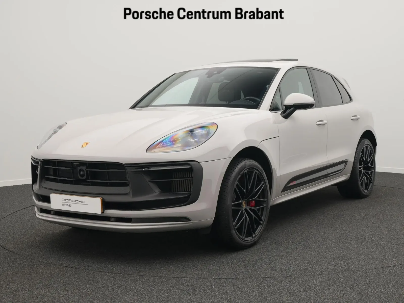 Porsche Macan (2023) — foto 1