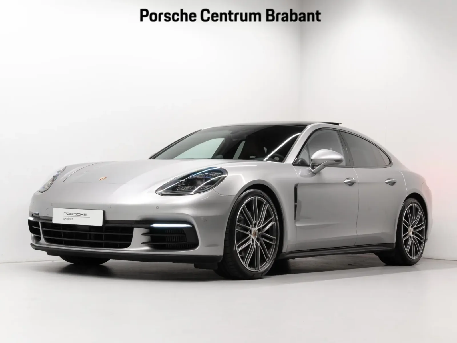 Porsche Panamera (2017) — foto 1