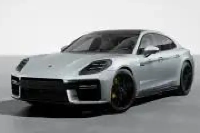 Porsche Panamera (2024)