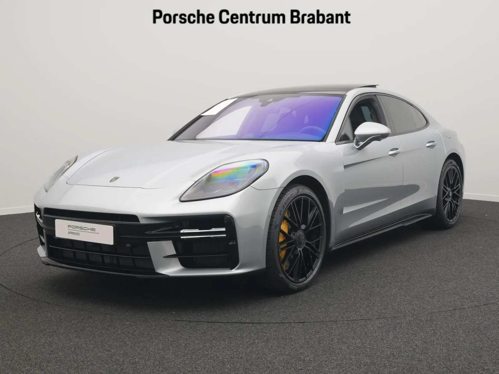 Porsche Panamera (2024) — foto 1