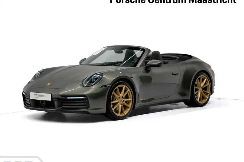 Porsche 911 (2024)