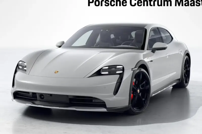 Porsche Taycan (2021)