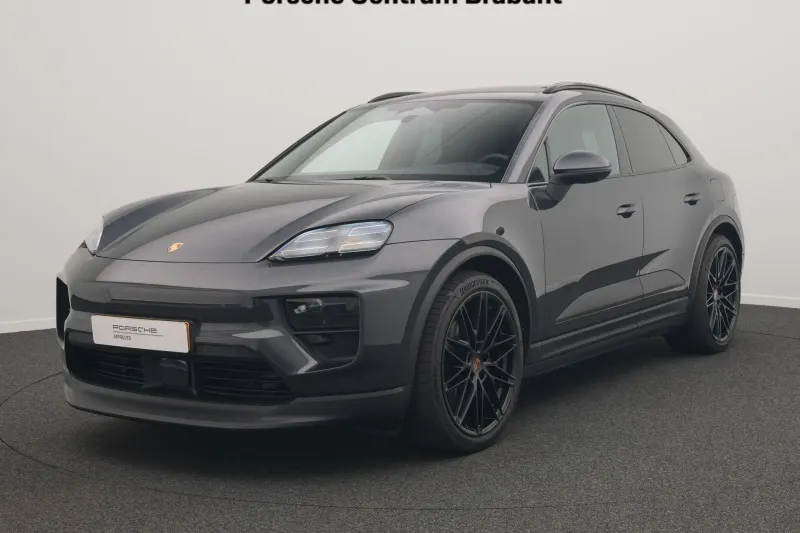 Porsche Macan (2024)