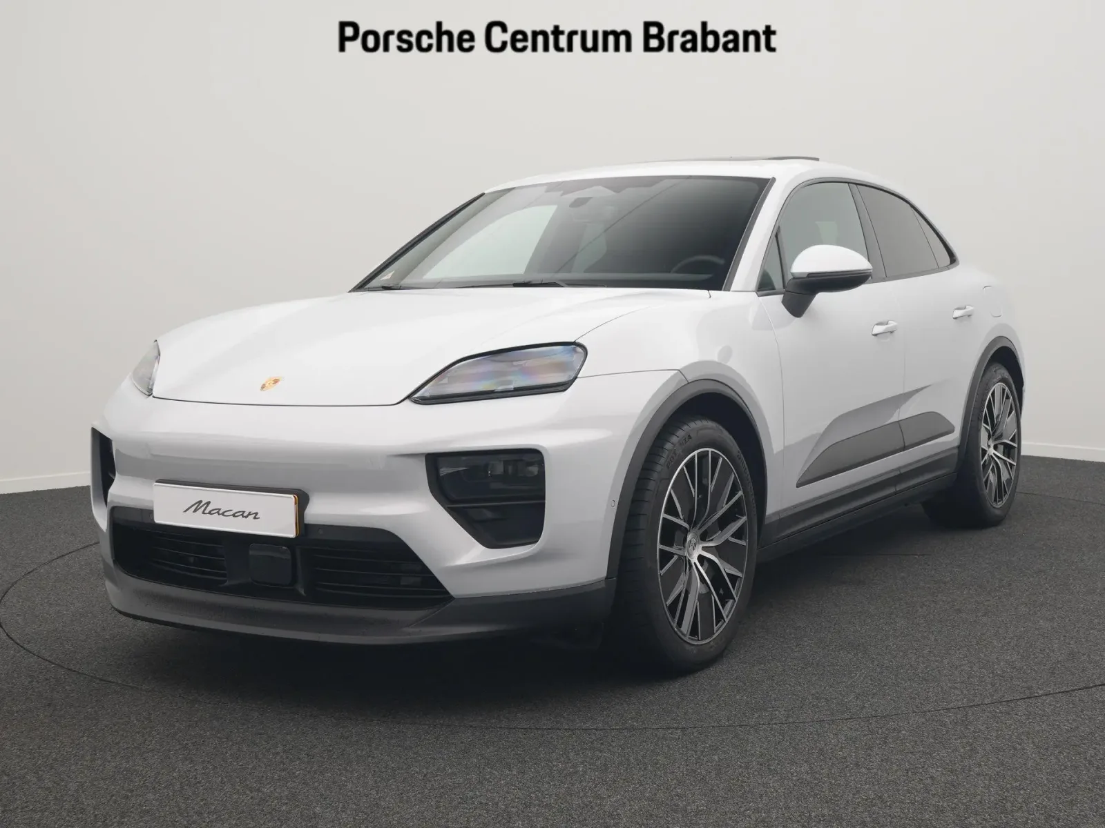 Porsche Macan (2026) — foto 1