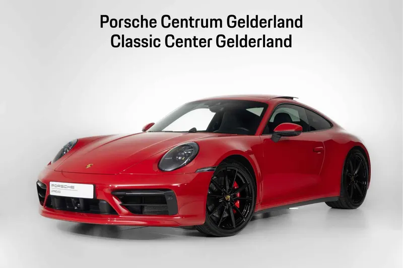 Porsche 911 (2024)
