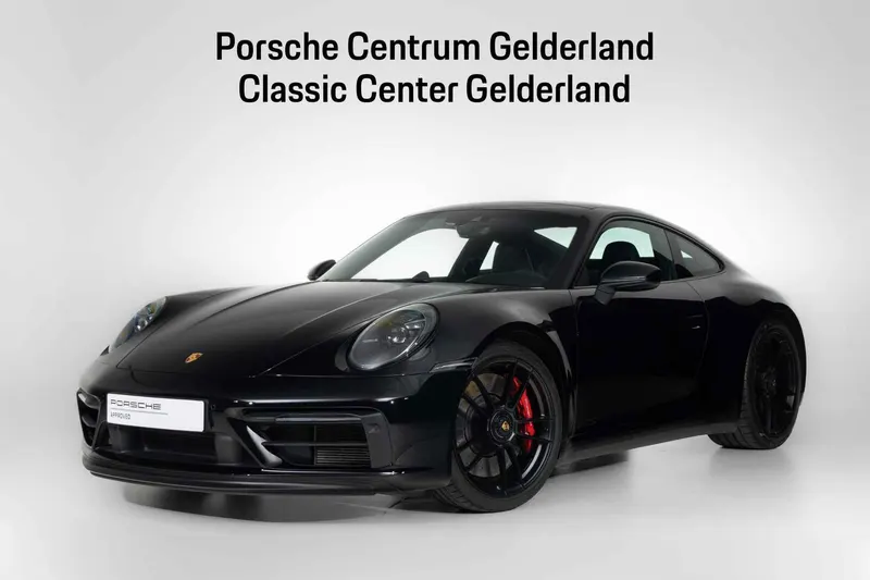 Porsche 911 (2024)