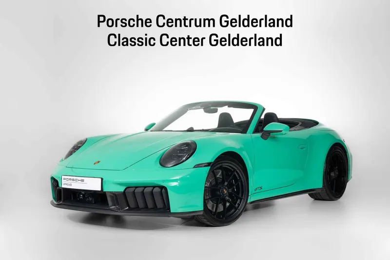 Porsche 911 (2025)
