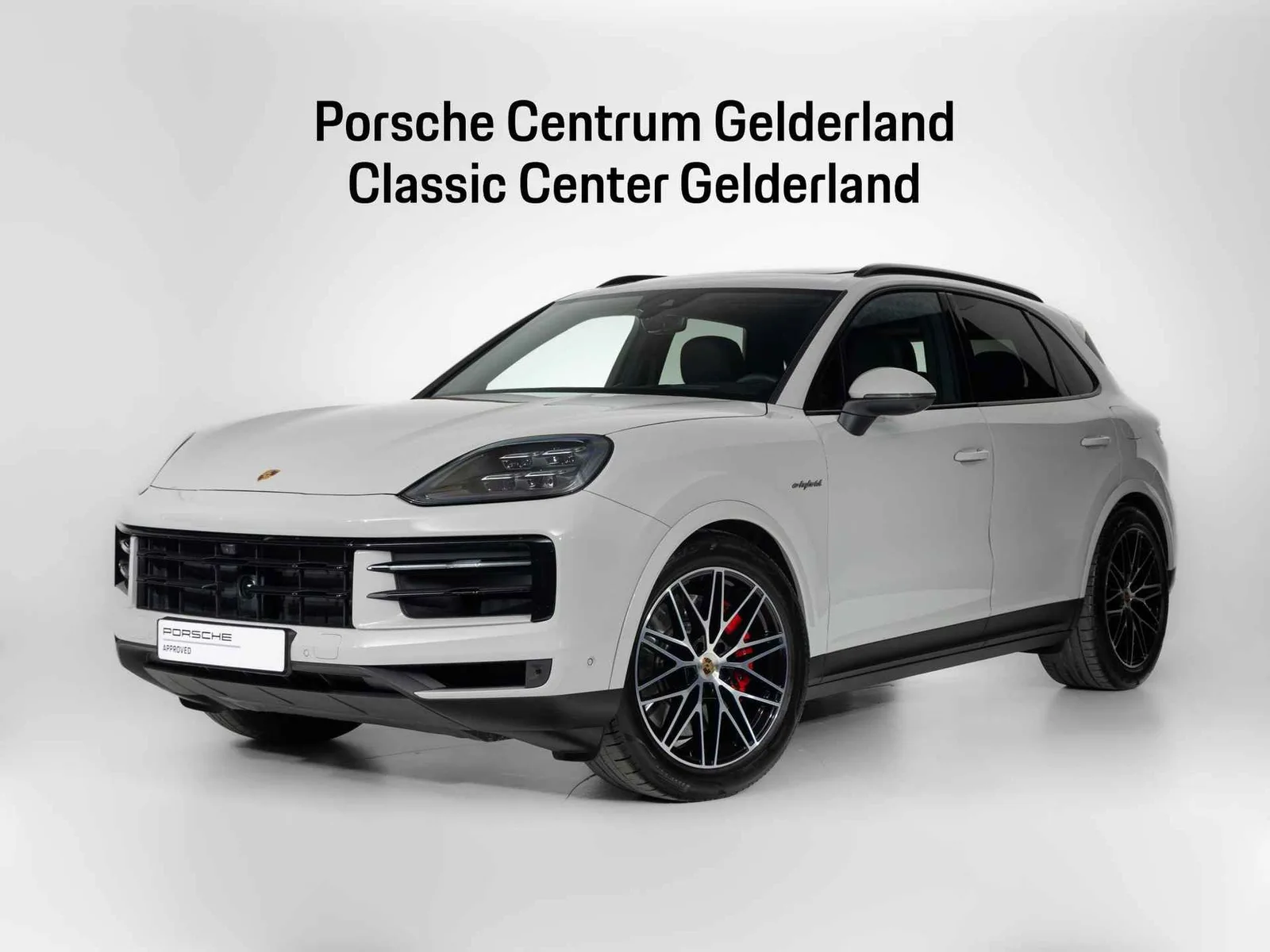 Porsche Cayenne (2024) — foto 1
