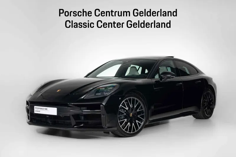 Porsche Panamera (2024)