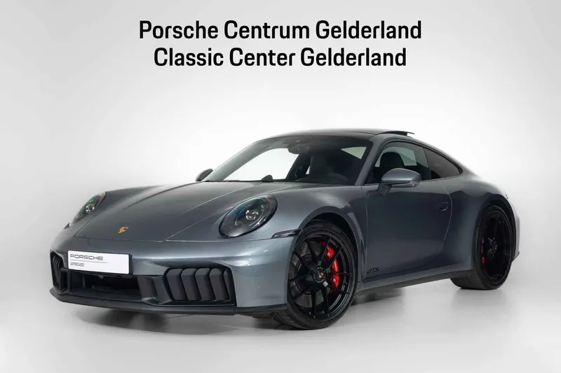 Porsche 911 (2025)