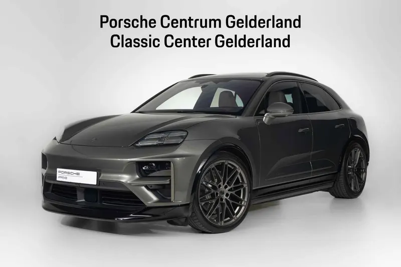 Porsche Macan (2025)