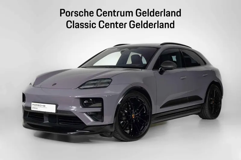 Porsche Macan (2025)