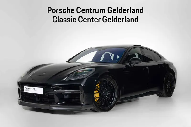 Porsche Panamera (2024)