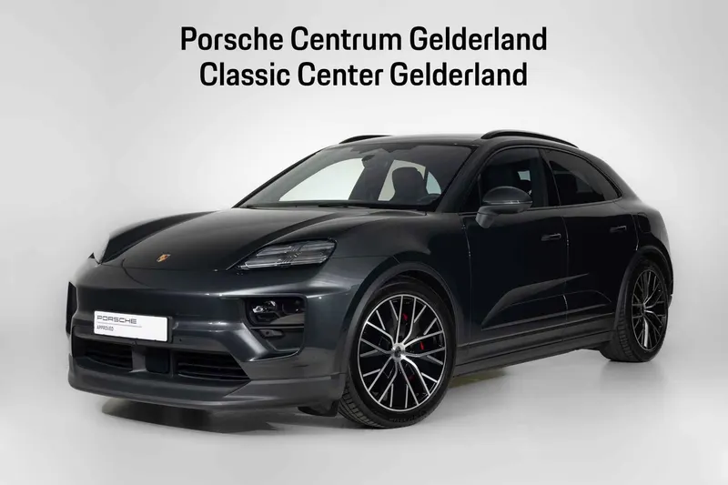 Porsche Macan (2024)