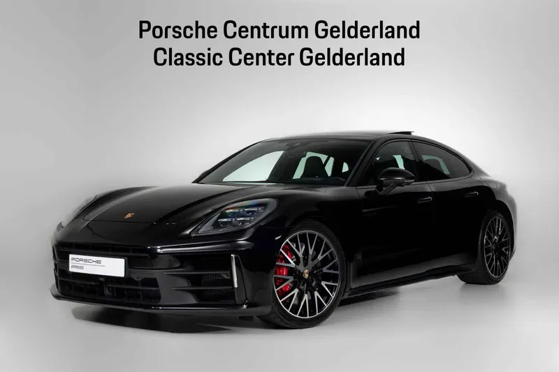 Porsche Panamera (2024)