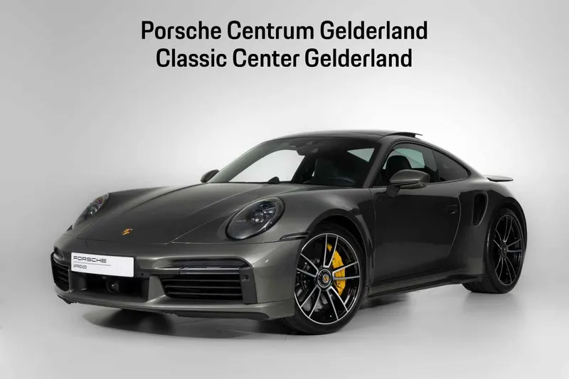 Porsche 911 (2023)