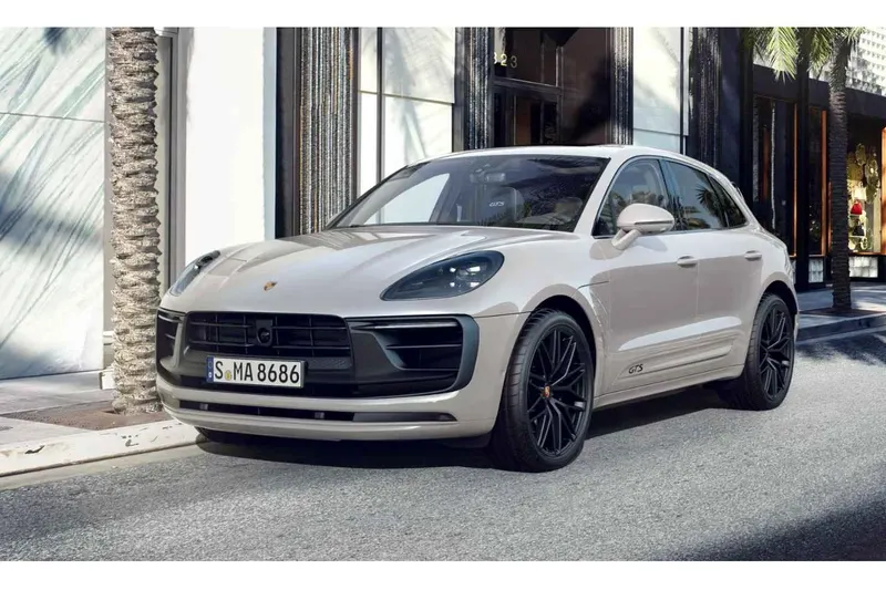 Porsche Macan (2024)