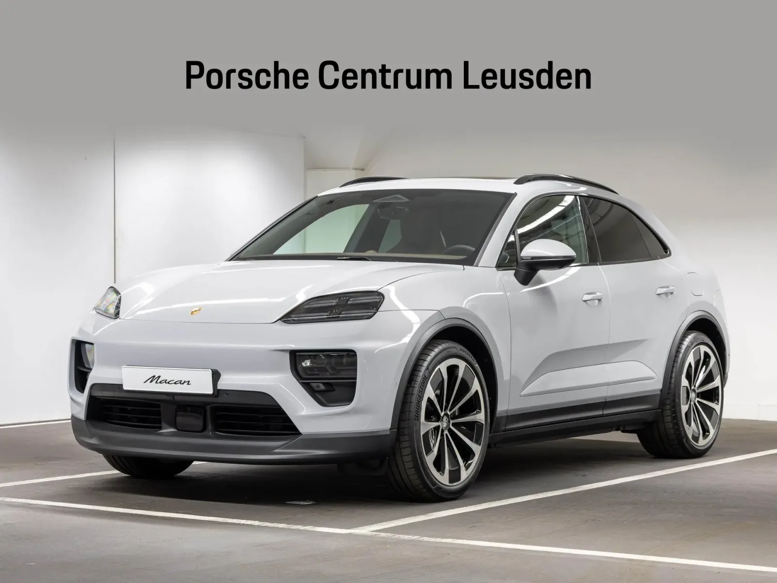 Porsche Macan (2026) — foto 1