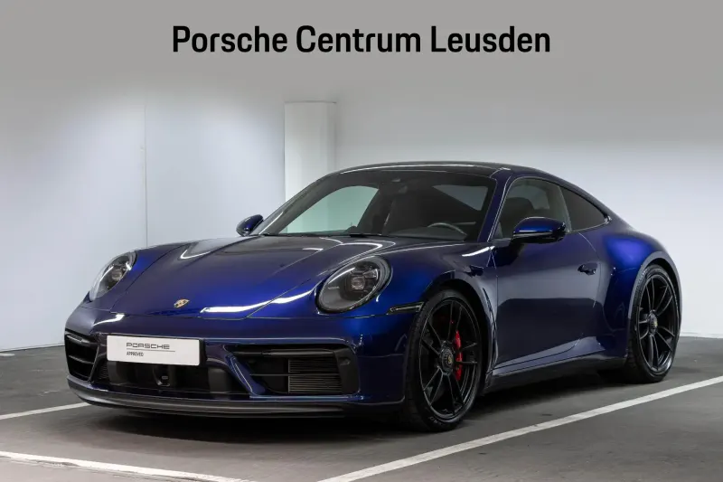 Porsche 911 (2024)