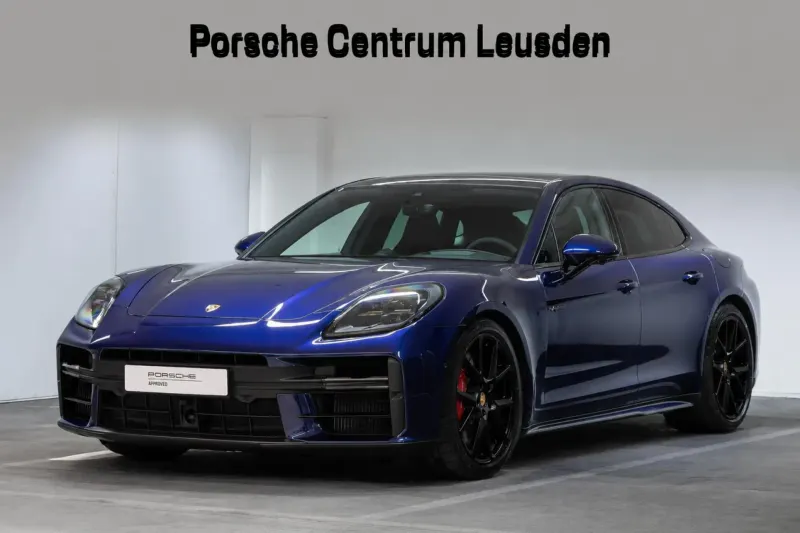 Porsche Panamera (2024)