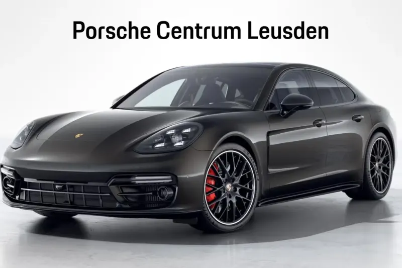 Porsche Panamera (2023)