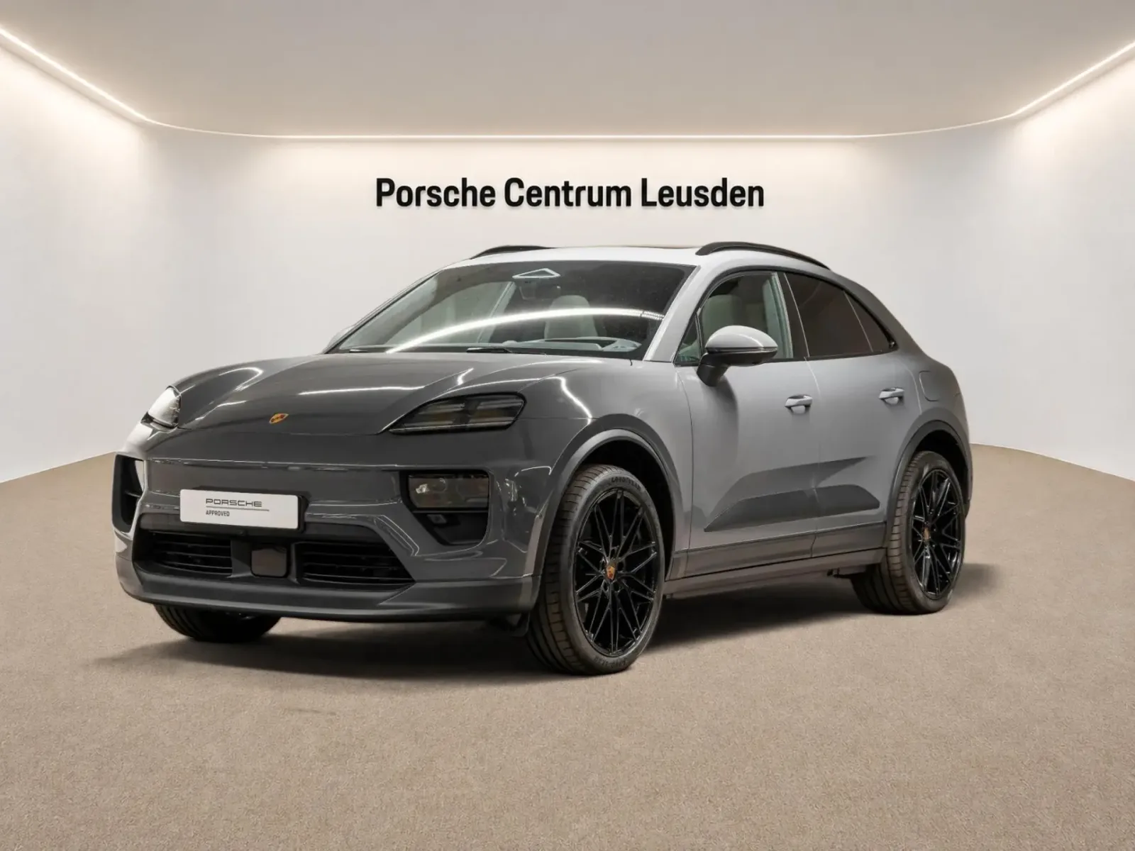 Porsche Macan (2025) — foto 1