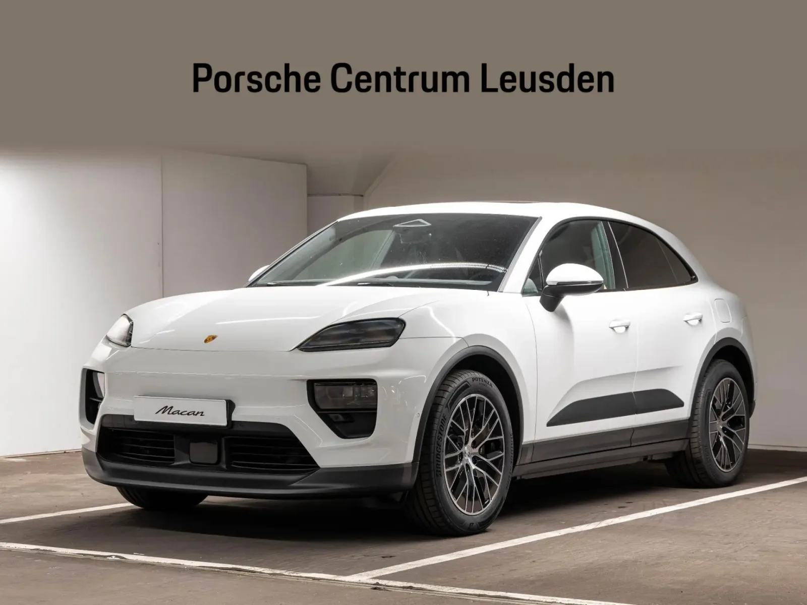 Porsche Macan (2026) — foto 1