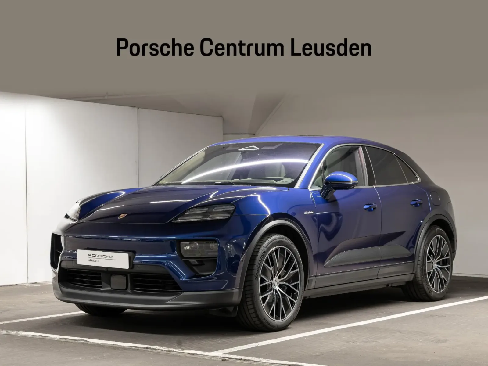 Porsche Macan (2024) — foto 1