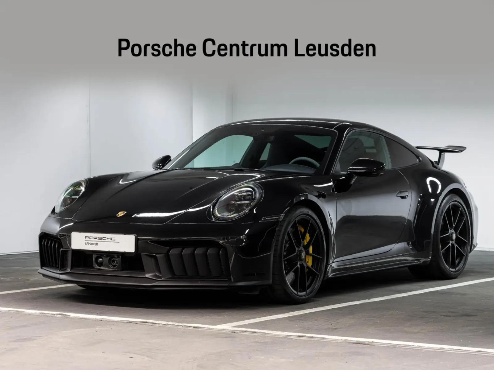 Porsche 911 (2024) — foto 1