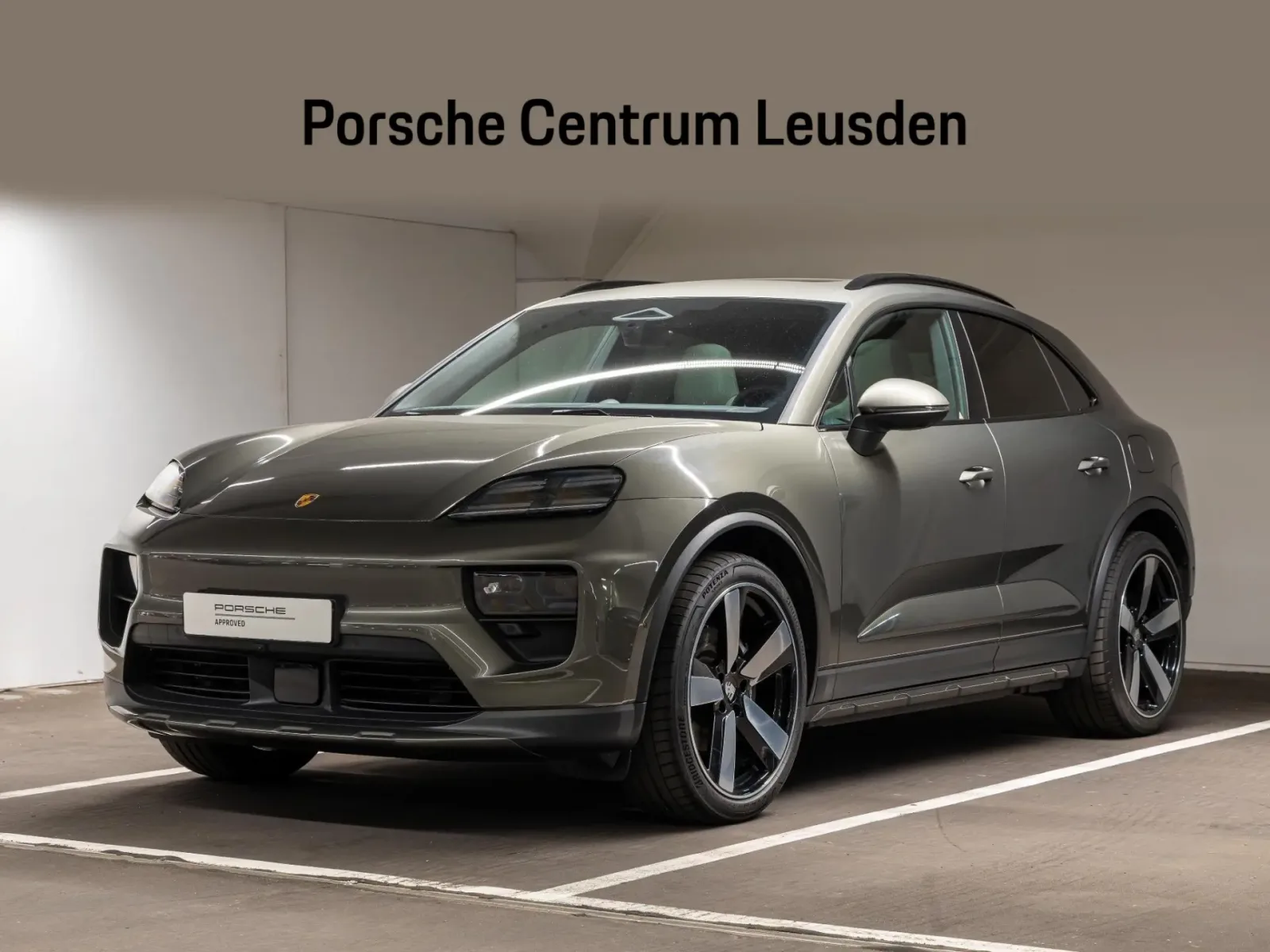 Porsche Macan (2025) — foto 1
