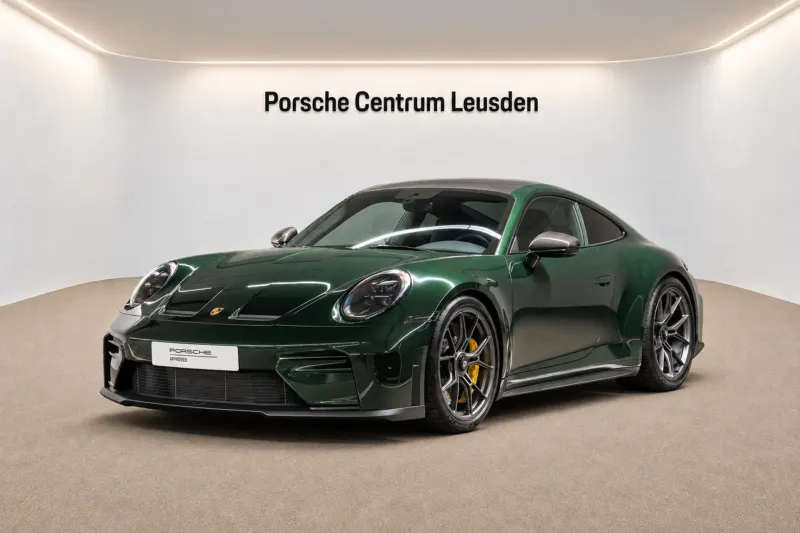 Porsche 911 (2025)