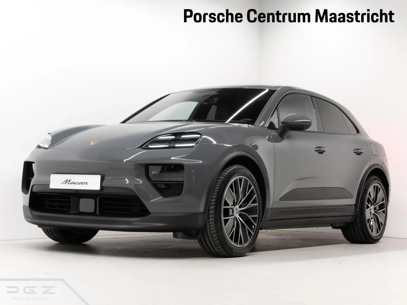 Porsche Macan (2025) — foto 1