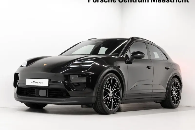 Porsche Macan (2025)