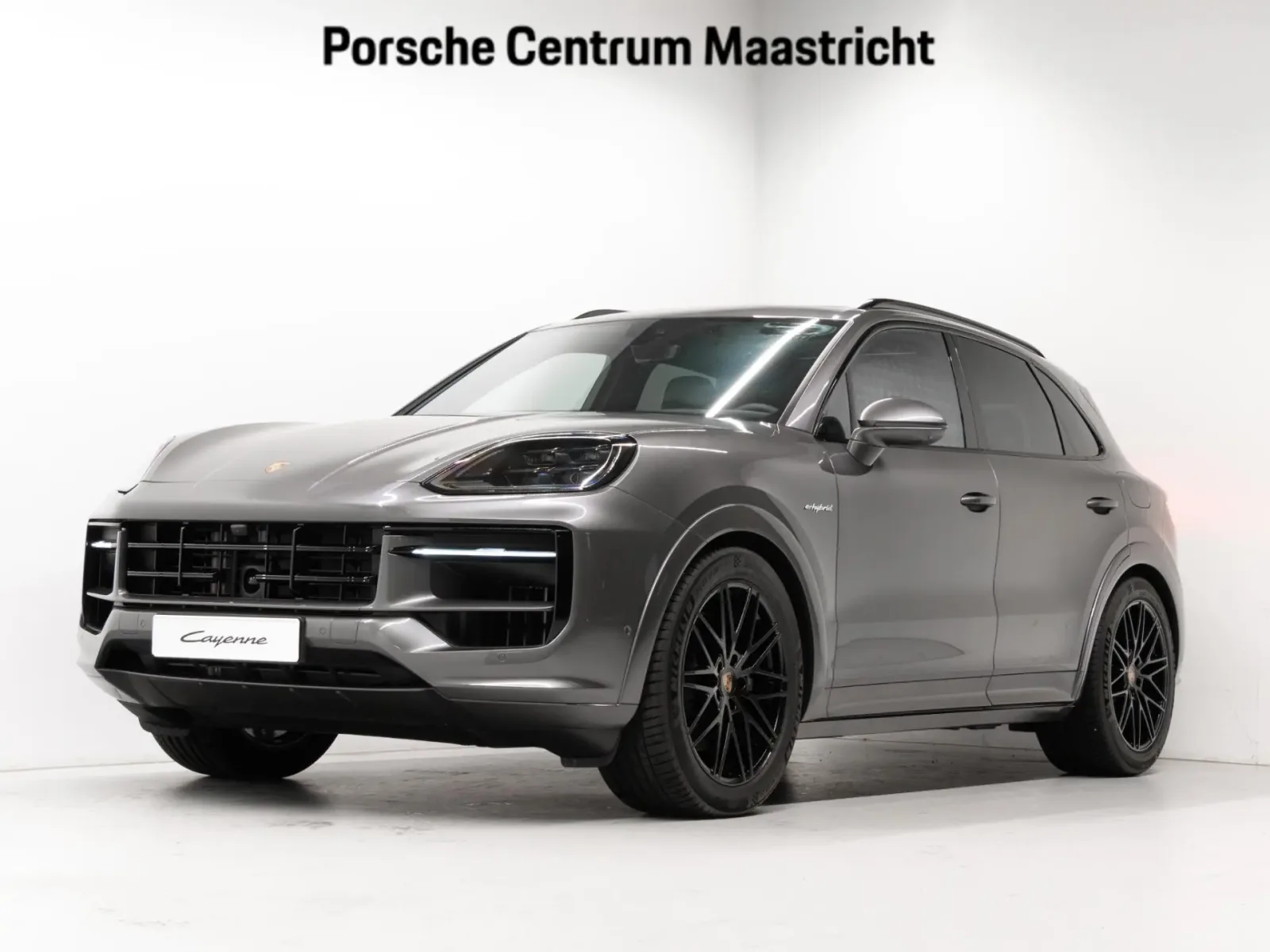 Porsche Cayenne (2025) — foto 1