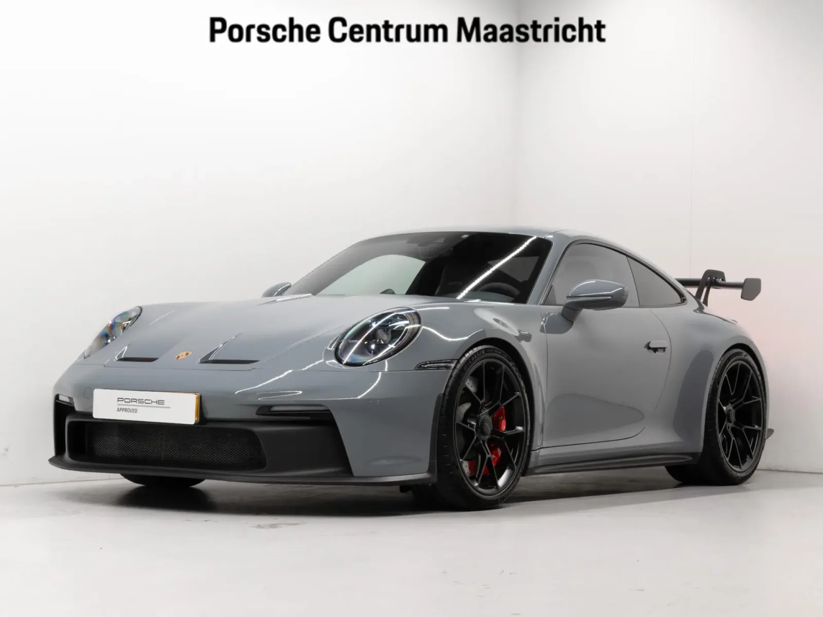 Porsche 911 (2023) — foto 1