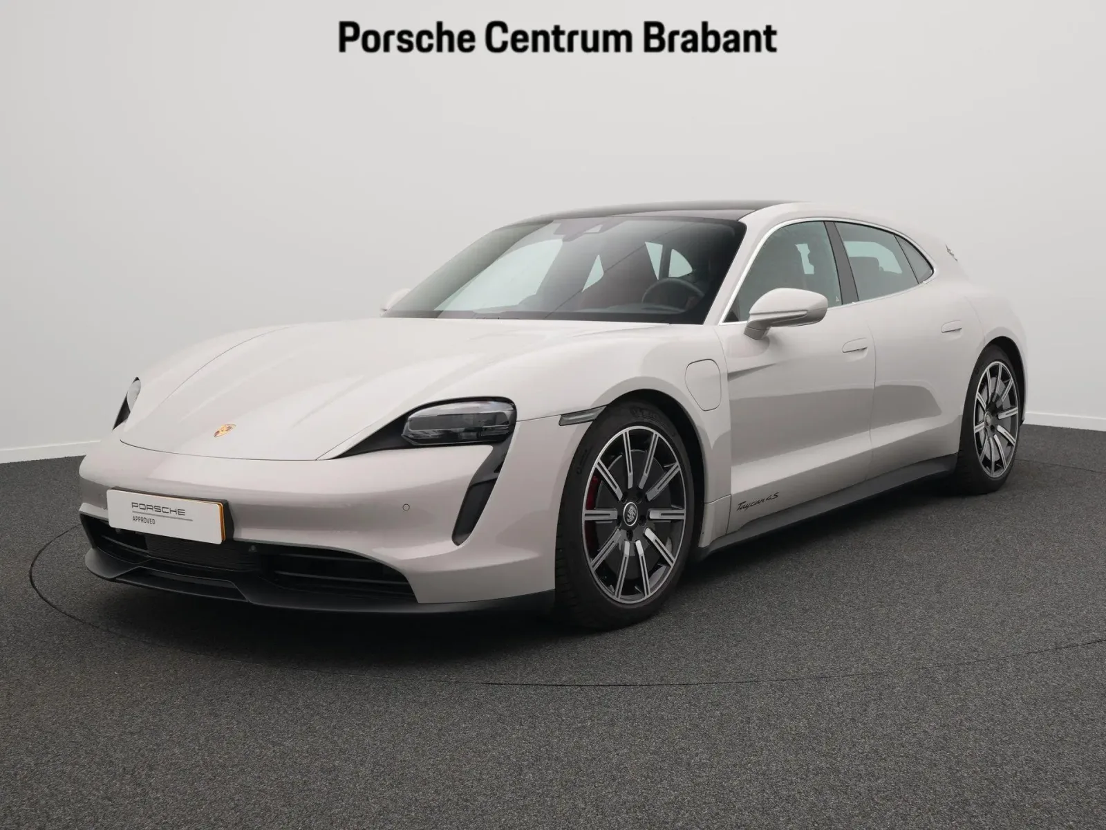 Porsche Taycan (2024) — foto 1
