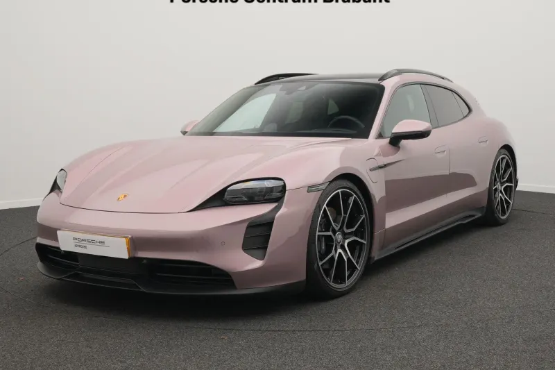Porsche Taycan (2023)
